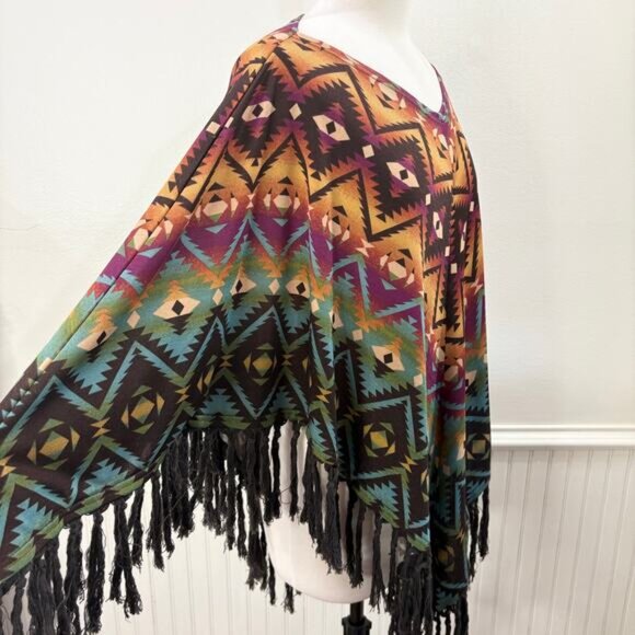 Double D Ranch Size S/M Chicora Poncho Southwest Fringe Western Cowgirl Aztec - Picture 3 of 12